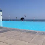 Edificio Archipielago Mar Egeo